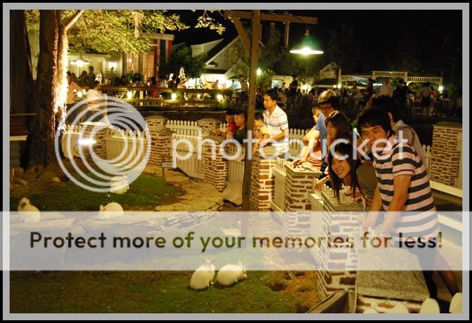 บ้านน้ำเคียงดิน