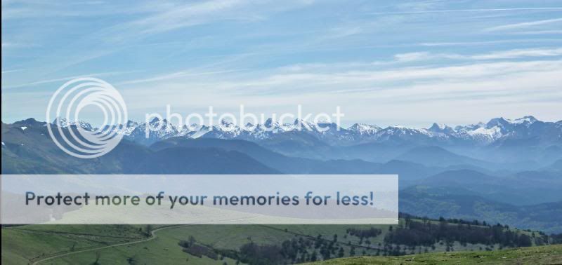 Photo Sharing and otobucVideo Hosting at Phket