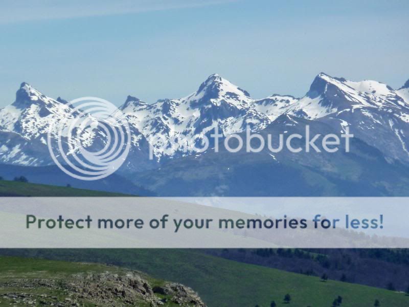Photo Sharing and otobucVideo Hosting at Phket
