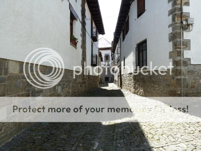 Photo Sharing and otobucVideo Hosting at Phket
