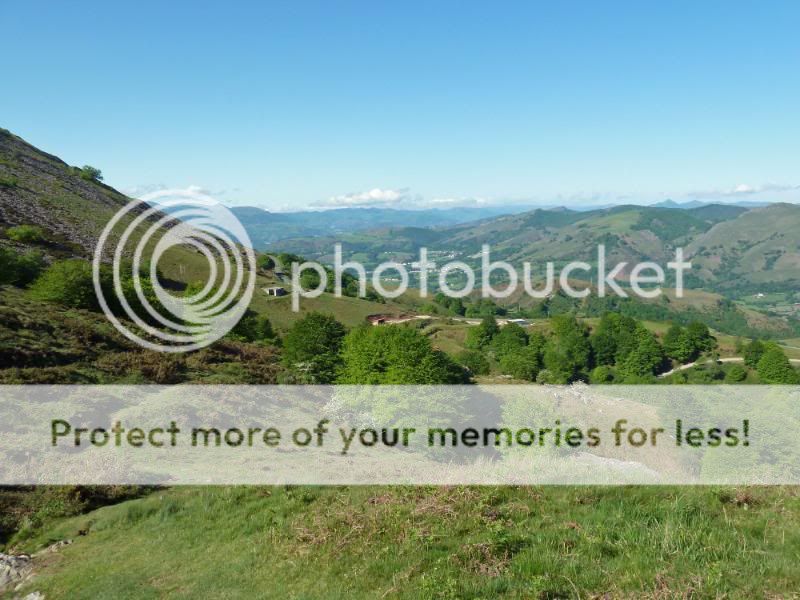 Photo Sharing and otobucVideo Hosting at Phket