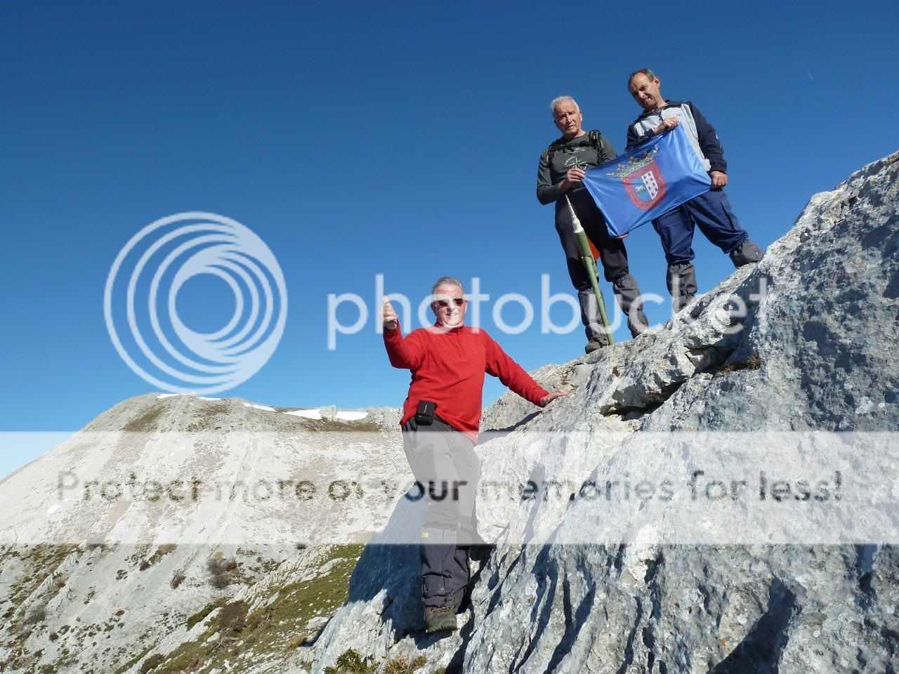Photo Sharing and otobucVideo Hosting at Phket