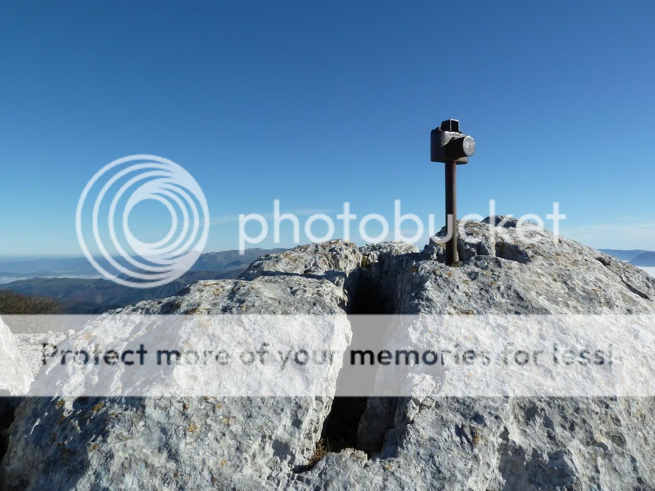 Photo Sharing and otobucVideo Hosting at Phket