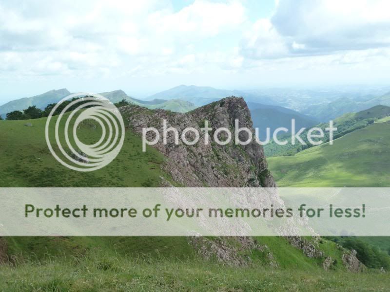 Photo Sharing and otobucVideo Hosting at Phket