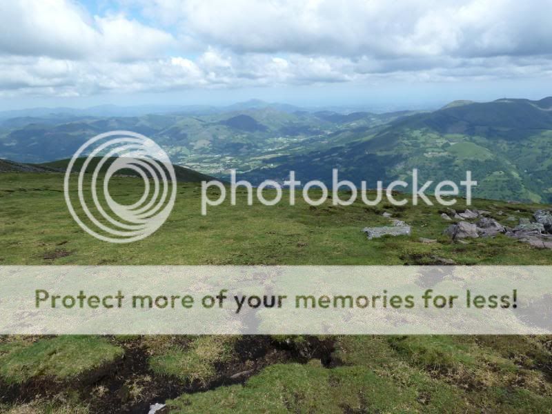 Photo Sharing and otobucVideo Hosting at Phket