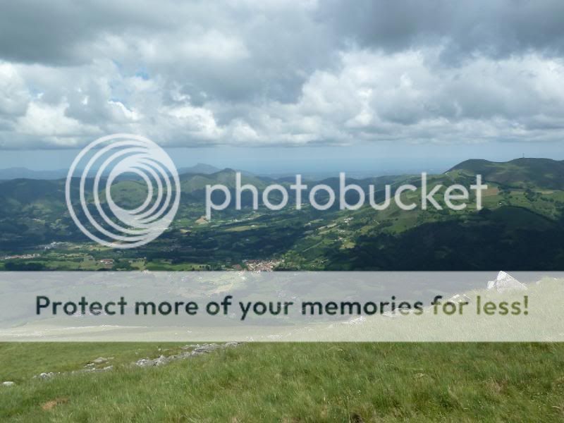 Photo Sharing and otobucVideo Hosting at Phket