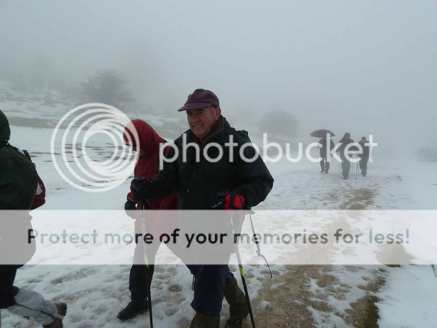 Photo Sharing and otobucVideo Hosting at Phket