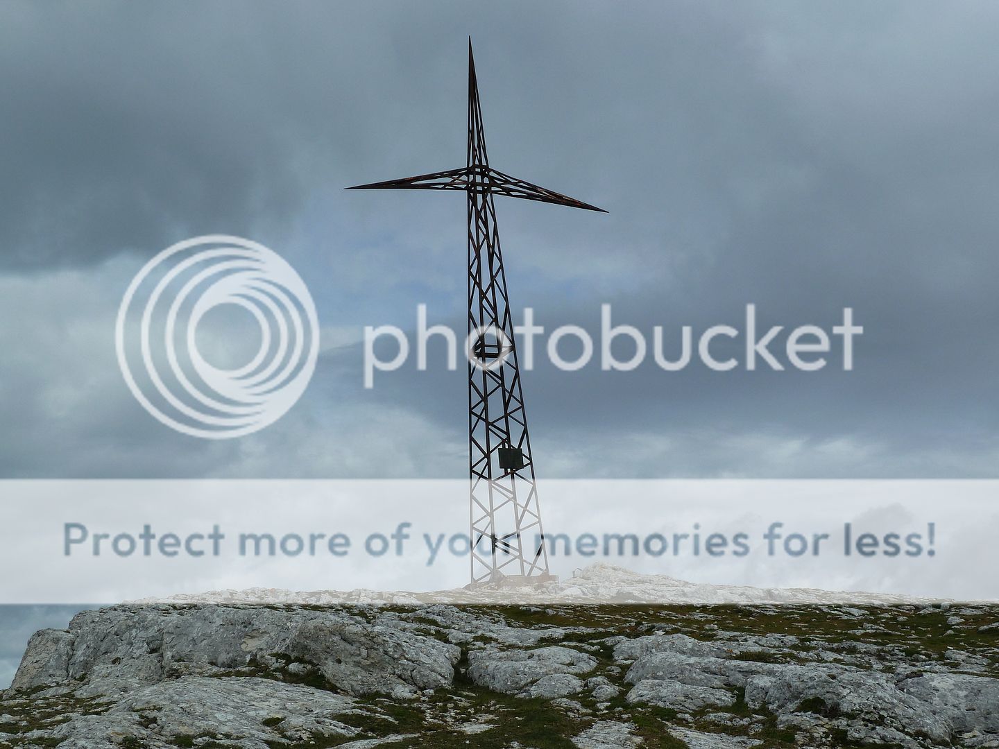 Photo Sharing and Video Hosting at Photobucket