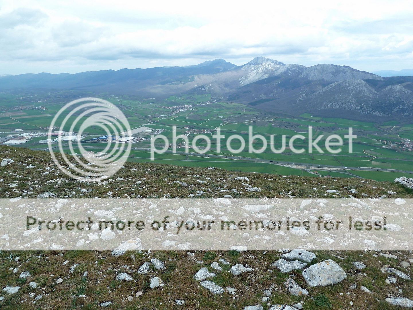 Photo Sharing and Video Hosting at Photobucket