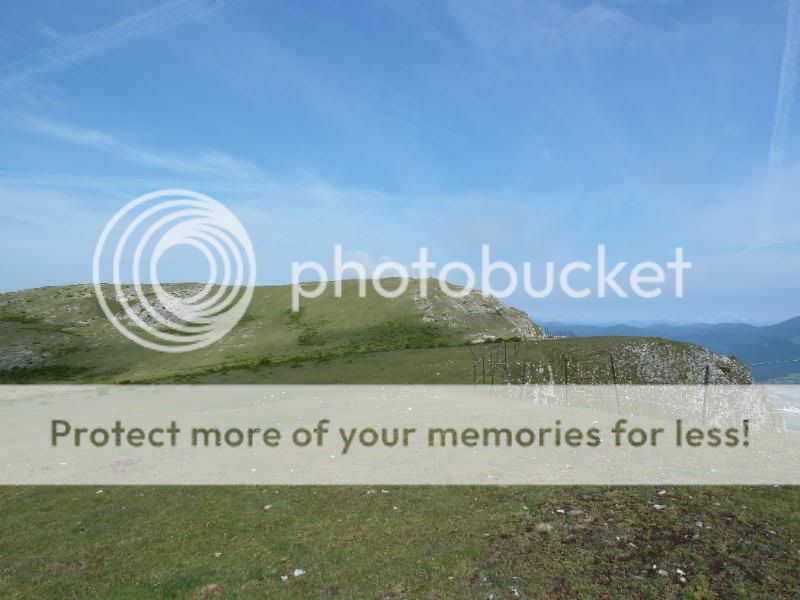Photo Sharing and otobucVideo Hosting at Phket