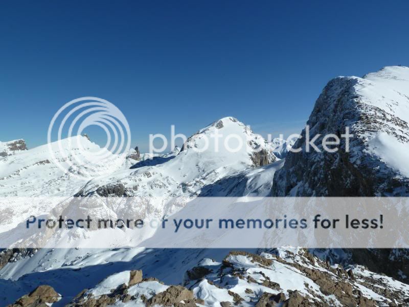 Photo Sharing and otobucVideo Hosting at Phket