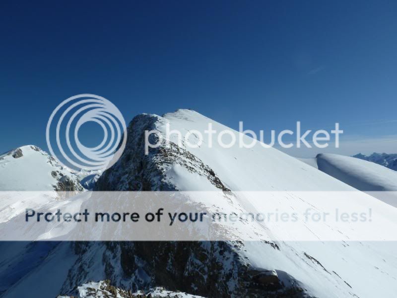 Photo Sharing and otobucVideo Hosting at Phket