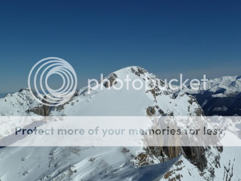 Photo Sharing and otobucVideo Hosting at Phket