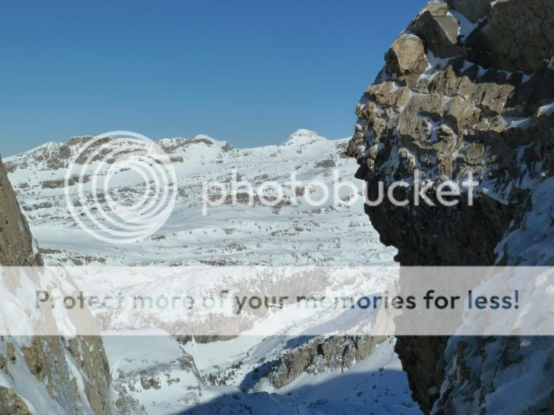 Photo Sharing and otobucVideo Hosting at Phket