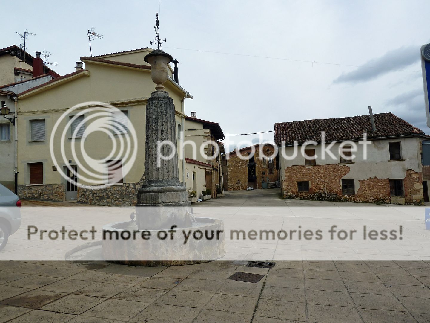 Photo Sharing and Video Hosting at Photobucket