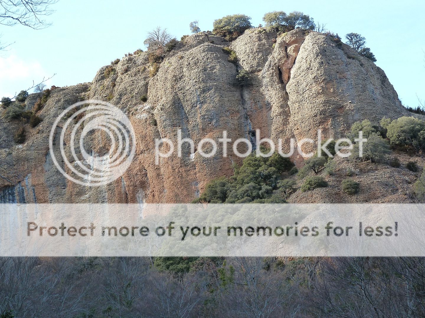 Photo Sharing and otobucVideo Hosting at Phket