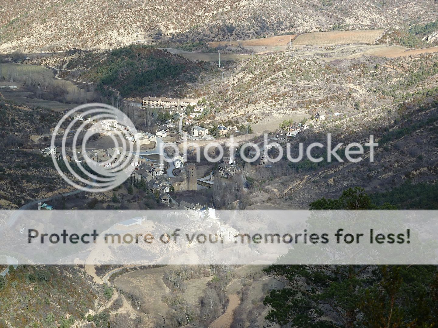 Photo Sharing and otobucVideo Hosting at Phket