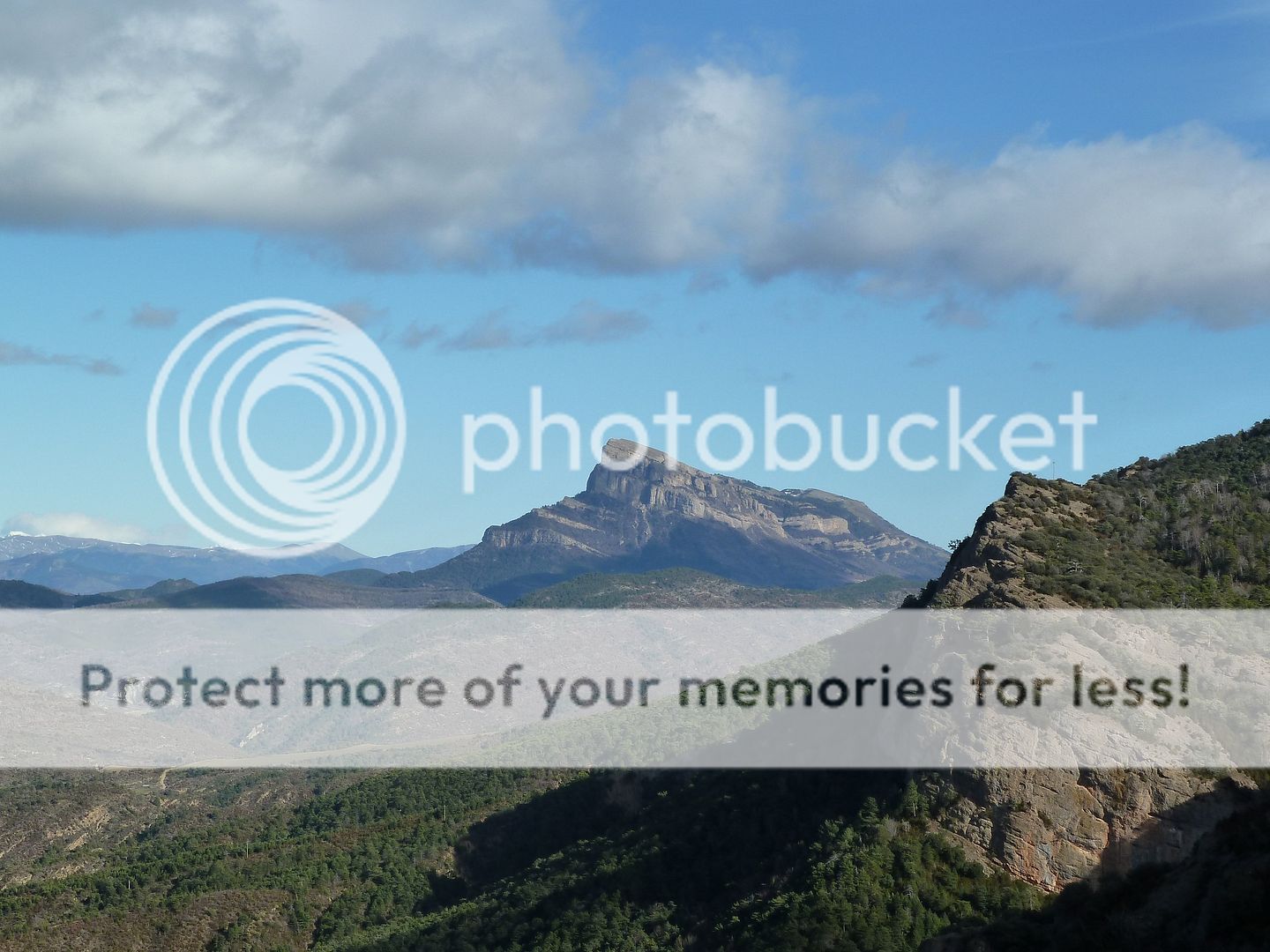Photo Sharing and otobucVideo Hosting at Phket