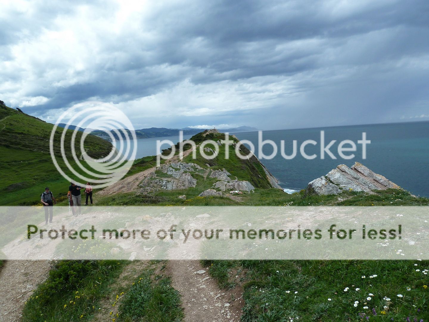 Photo Sharing and Video Hosting at Photobucket