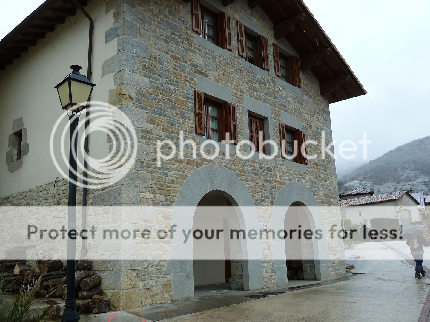 Photo Sharing and Video Hosting at Photobucket