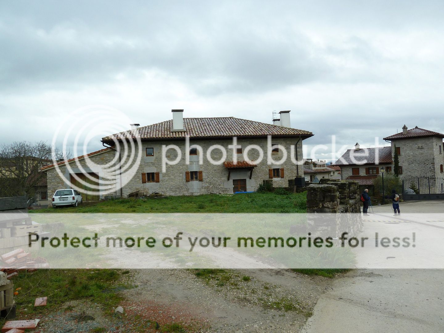 Photo Sharing and Video Hosting at Photobucket