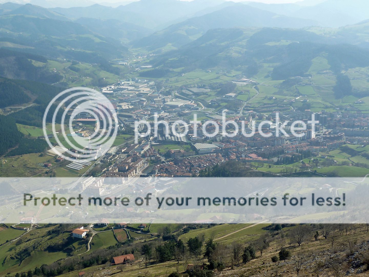 Photo Sharing and Video Hosting at Photobucket