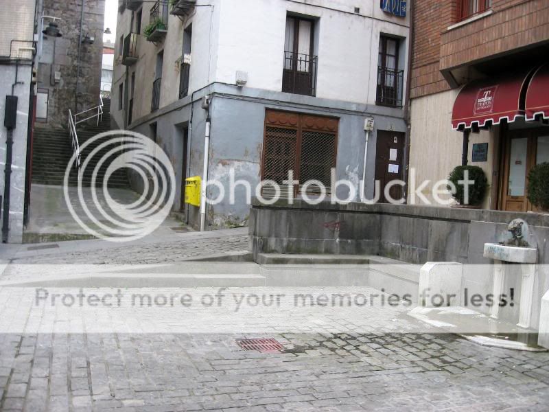 Photo Sharing and Video Hosting at Photobucket