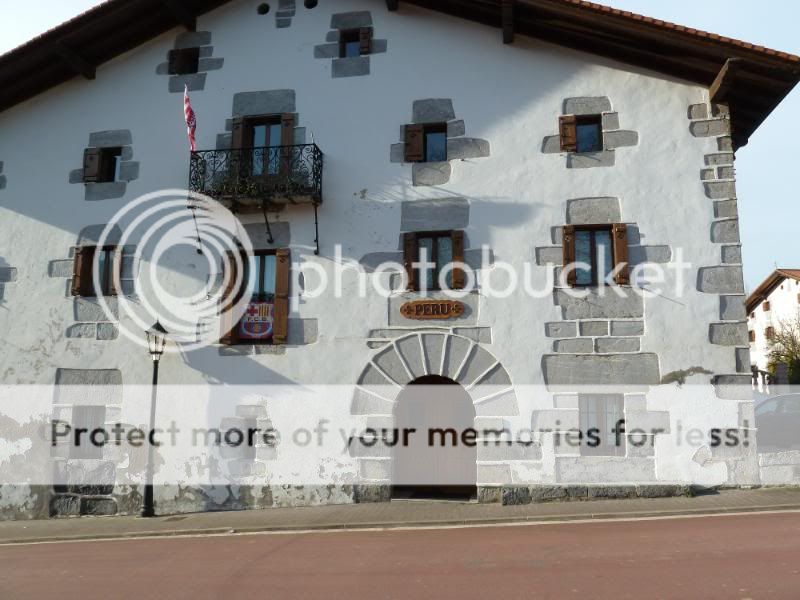 Photo Sharing and otobucVideo Hosting at Phket