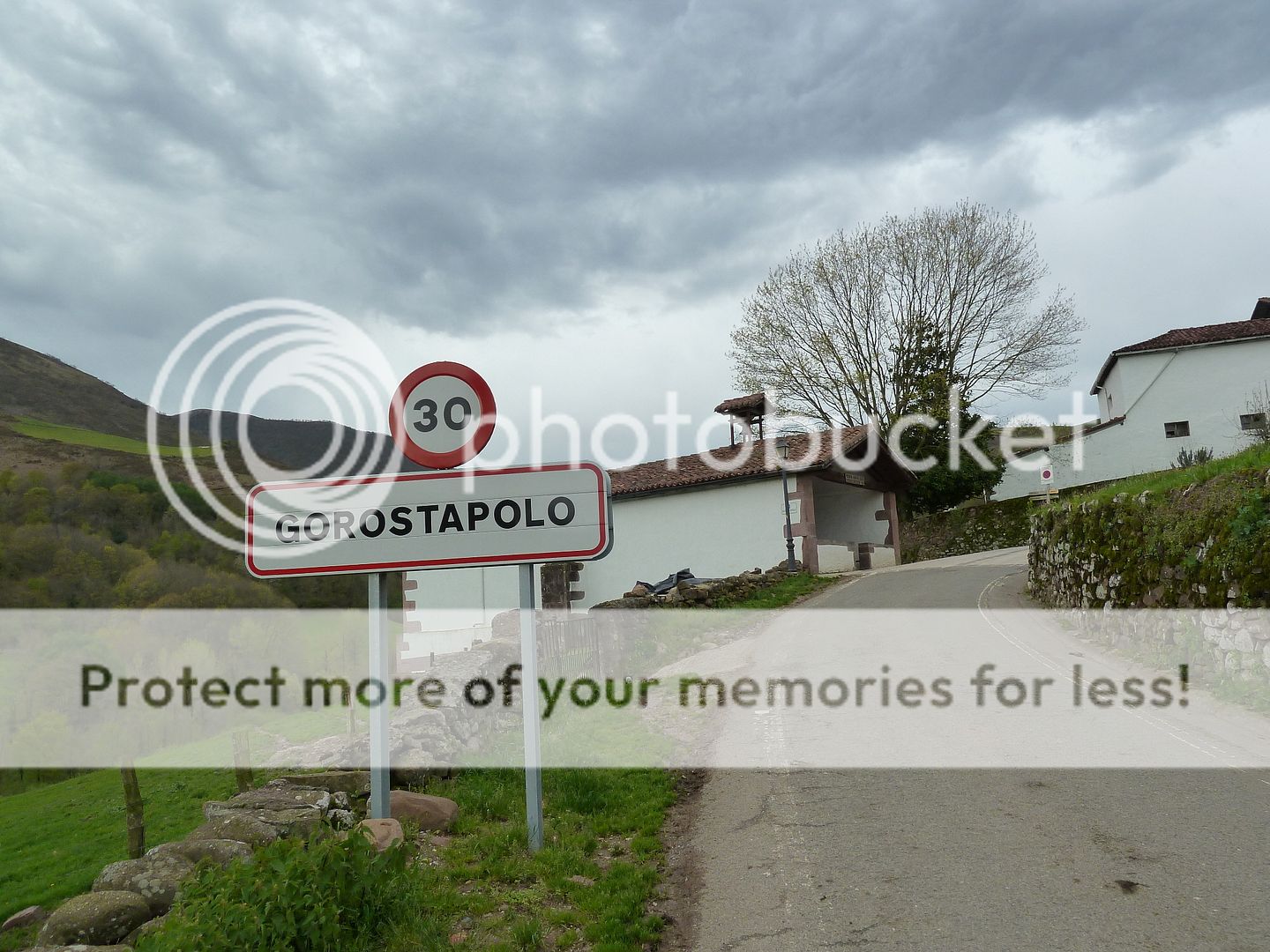 Photo Sharing and Video Hosting at Photobucket