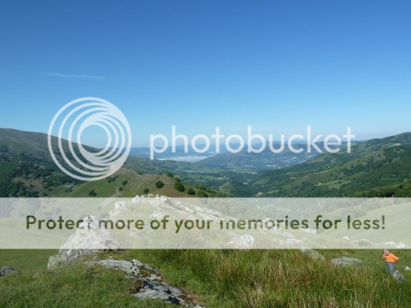Photo Sharing and otobucVideo Hosting at Phket