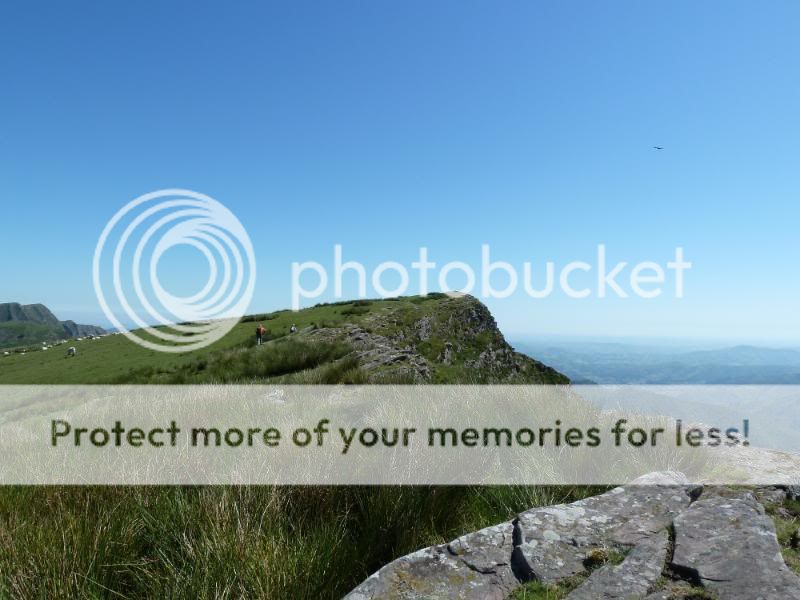 Photo Sharing and otobucVideo Hosting at Phket