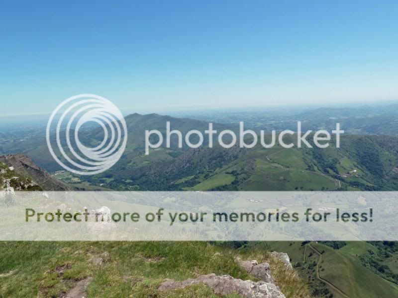 Photo Sharing and otobucVideo Hosting at Phket