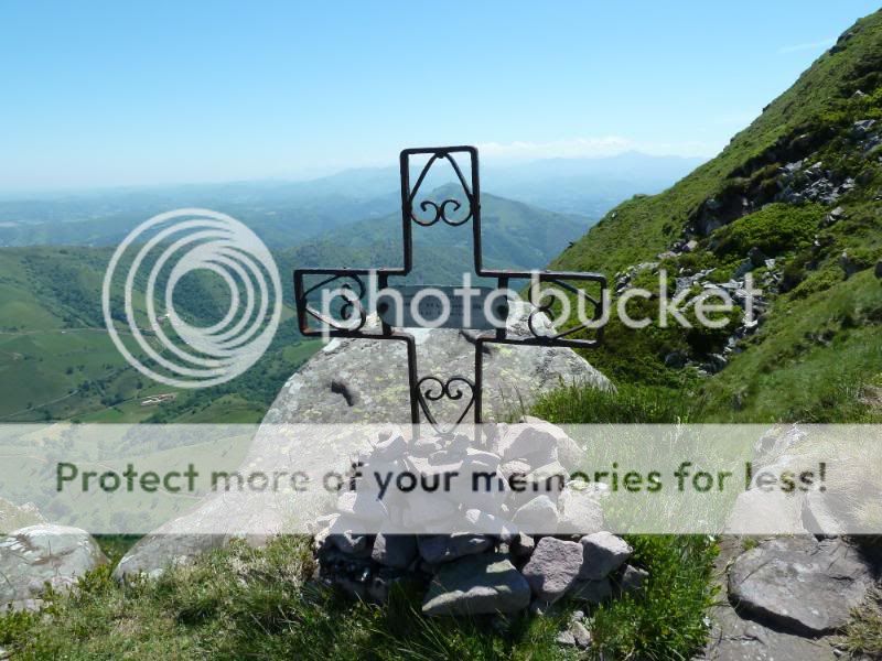Photo Sharing and otobucVideo Hosting at Phket