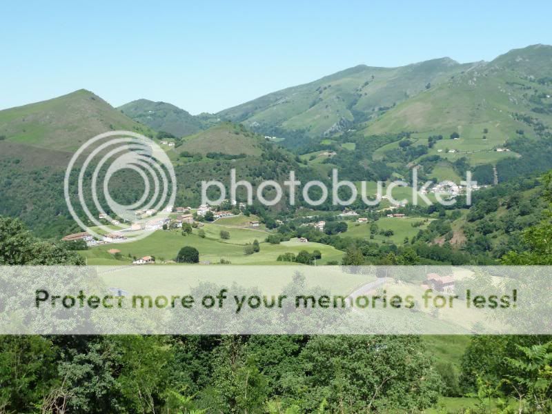 Photo Sharing and otobucVideo Hosting at Phket