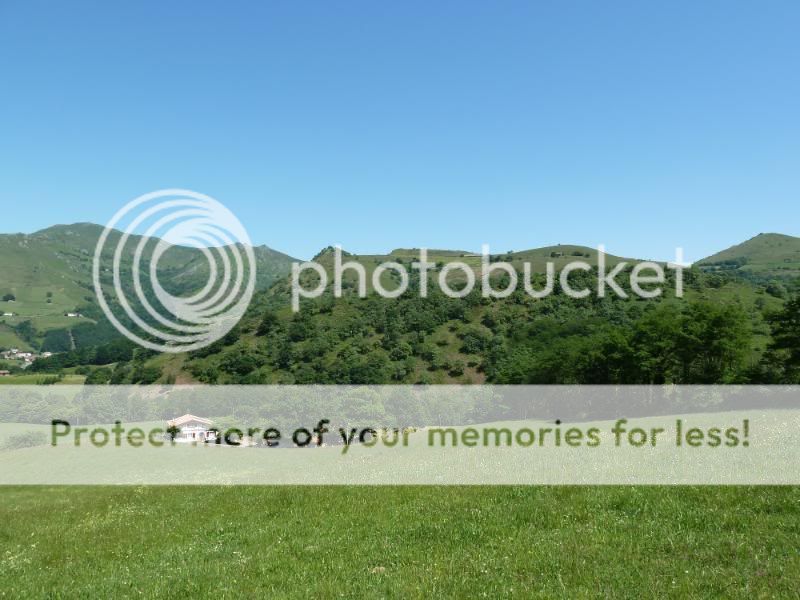 Photo Sharing and otobucVideo Hosting at Phket