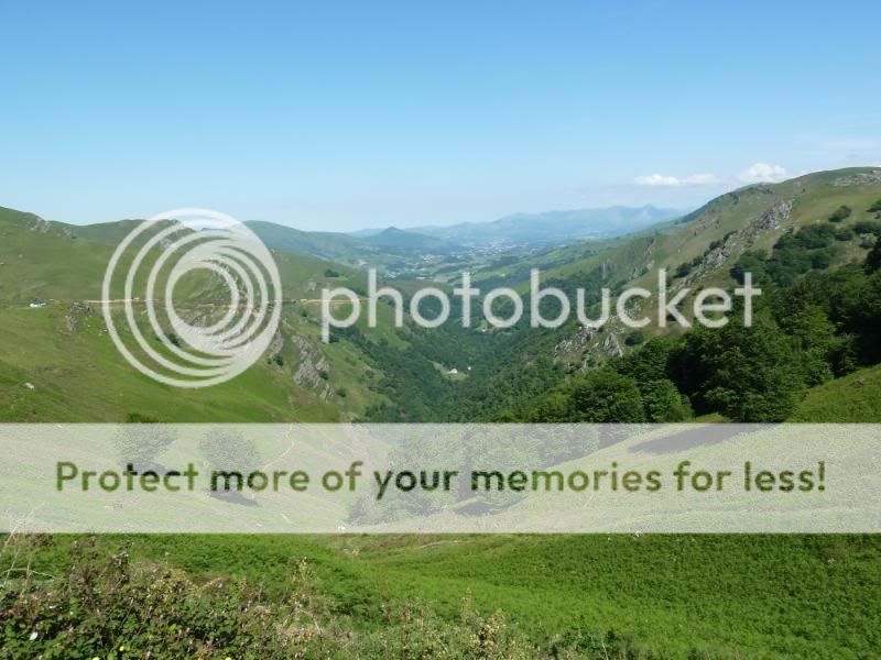 Photo Sharing and otobucVideo Hosting at Phket