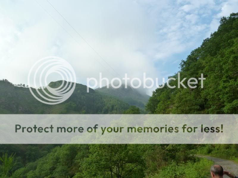 Photo Sharing and otobucVideo Hosting at Phket