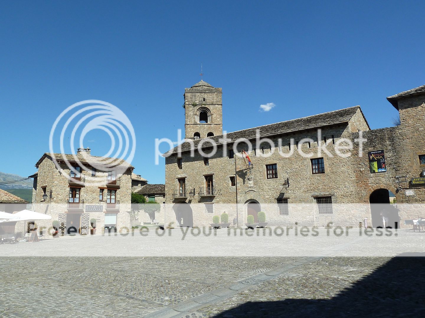 Photo Sharing and Video Hosting at Photobucket