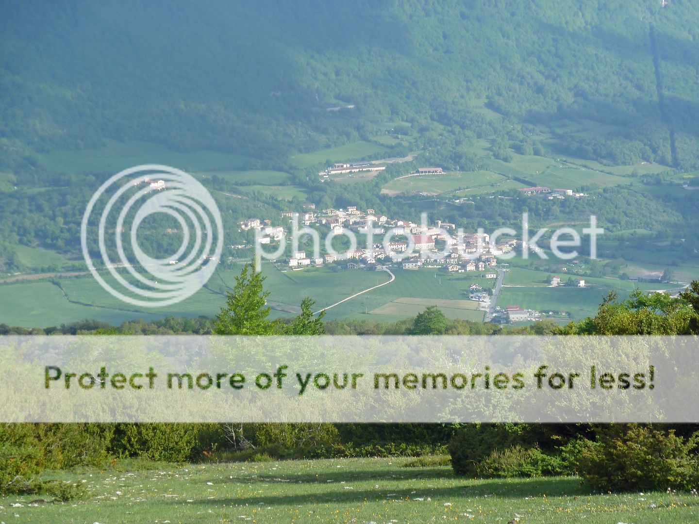 Photo Sharing and Video Hosting at Photobucket