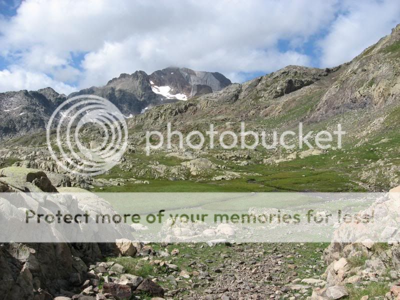 Photo Sharing and Video Hosting at Photobucket