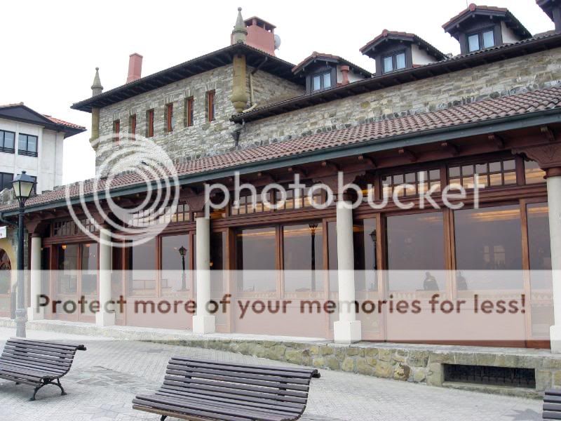 Photo Sharing and Video Hosting at Photobucket