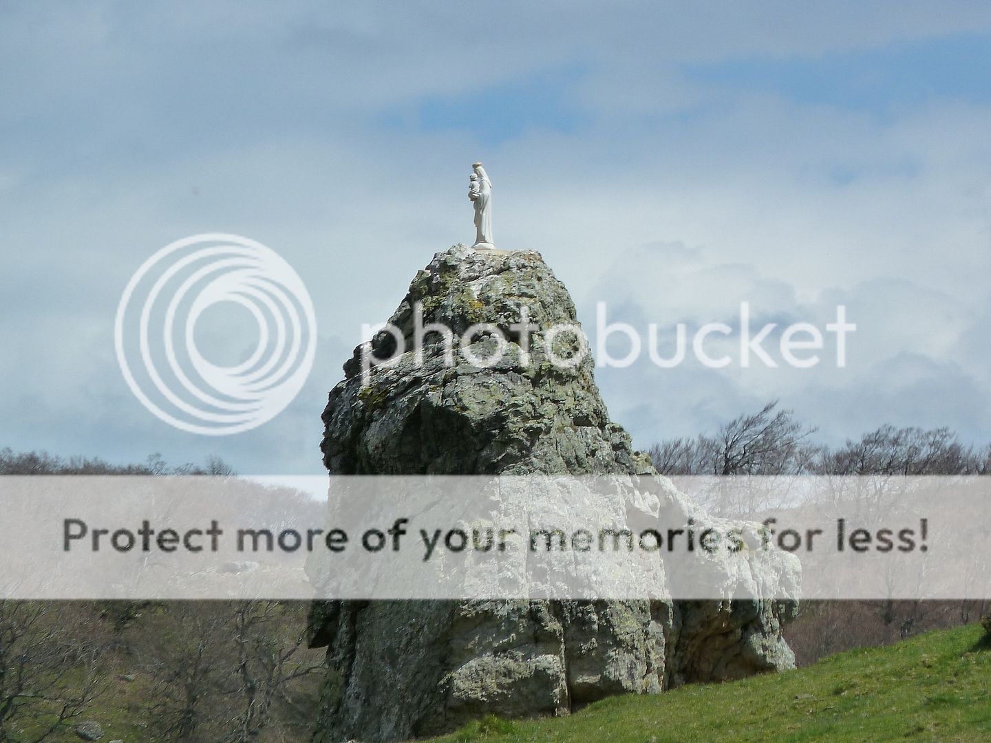 Photo Sharing and Video Hosting at Photobucket
