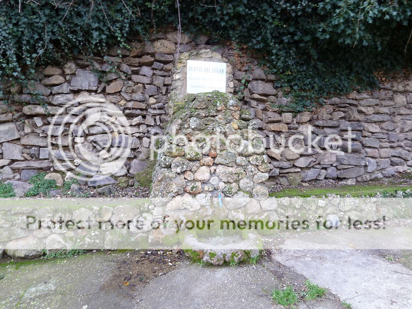 Photo Sharing and Video Hosting at Photobucket