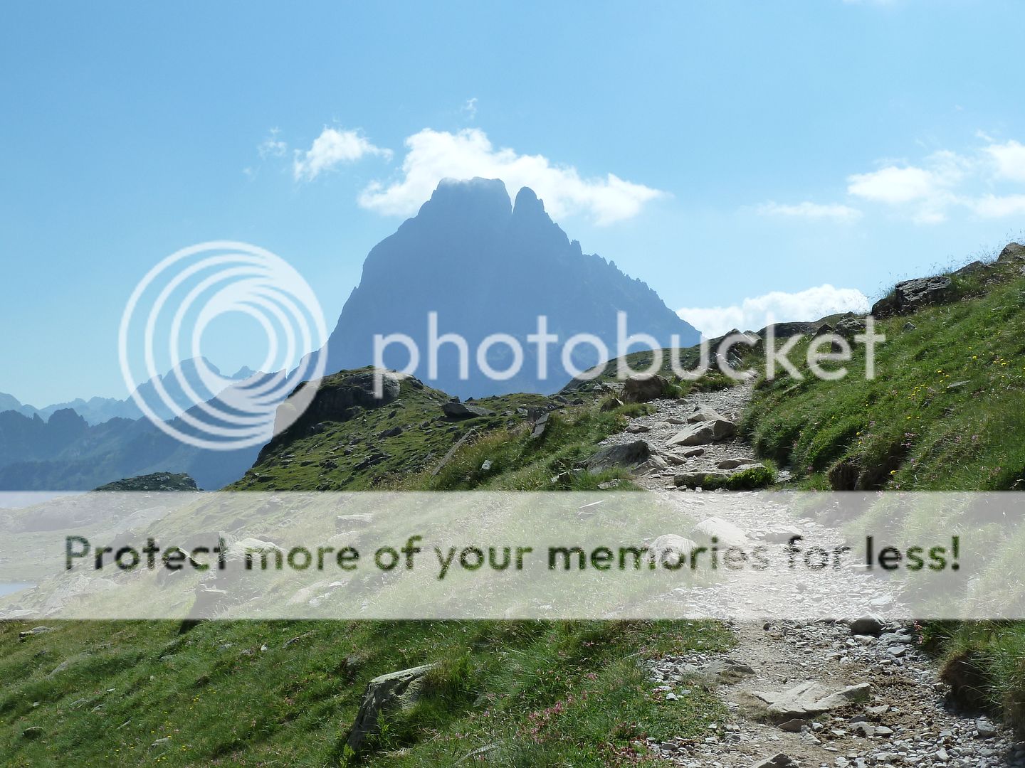 Photo Sharing and Video Hosting at Photobucket