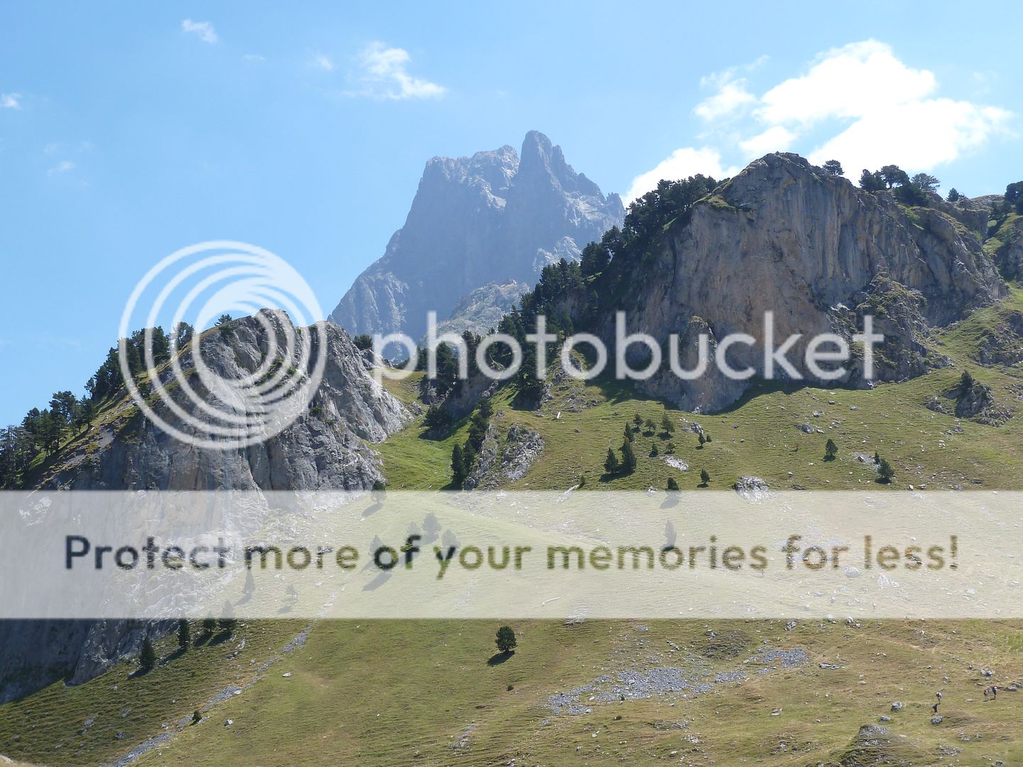 Photo Sharing and Video Hosting at Photobucket