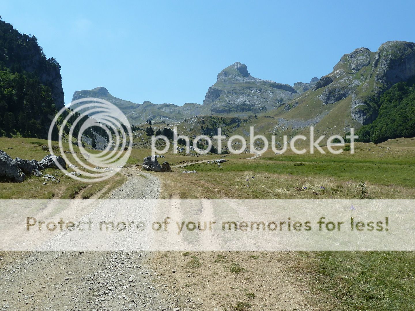 Photo Sharing and Video Hosting at Photobucket