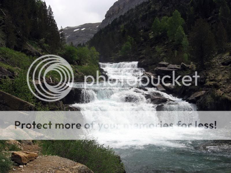 Photo Sharing and Video Hosting at Photobucket