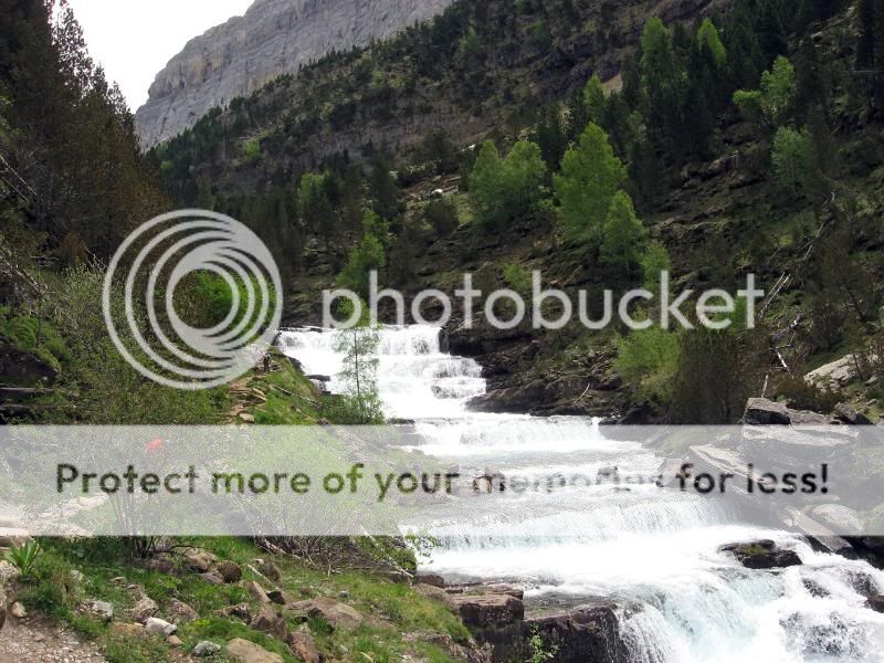Photo Sharing and Video Hosting at Photobucket
