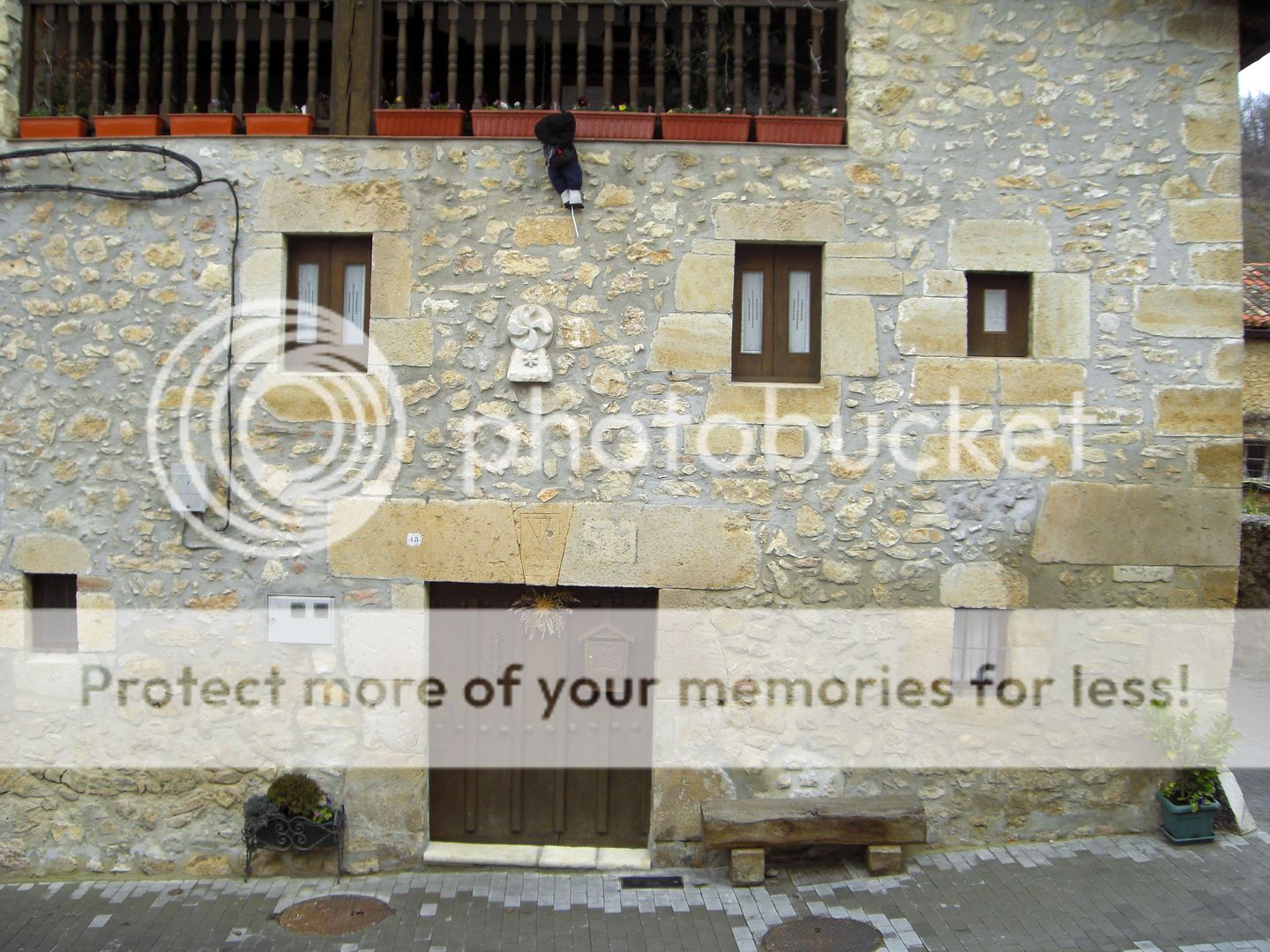 Photo Sharing and Video Hosting at Photobucket