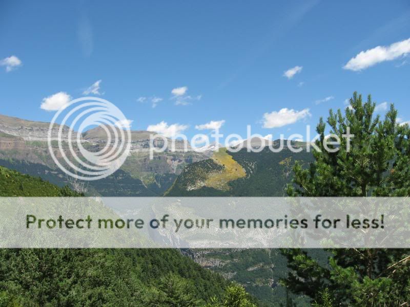 Photo Sharing and Video Hosting at Photobucket